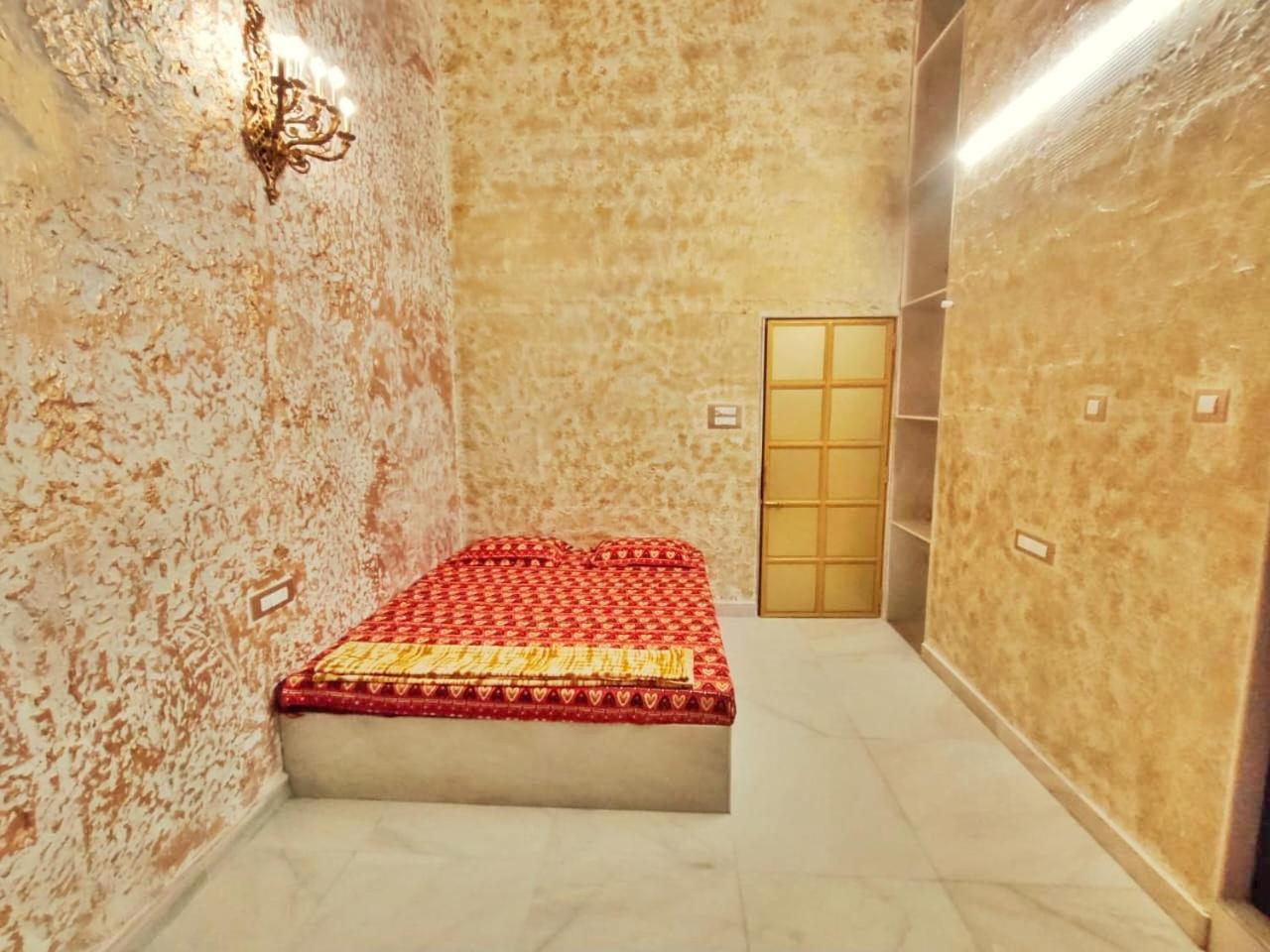 Wadhwani's Haveli In Royal Palms * Mumbai