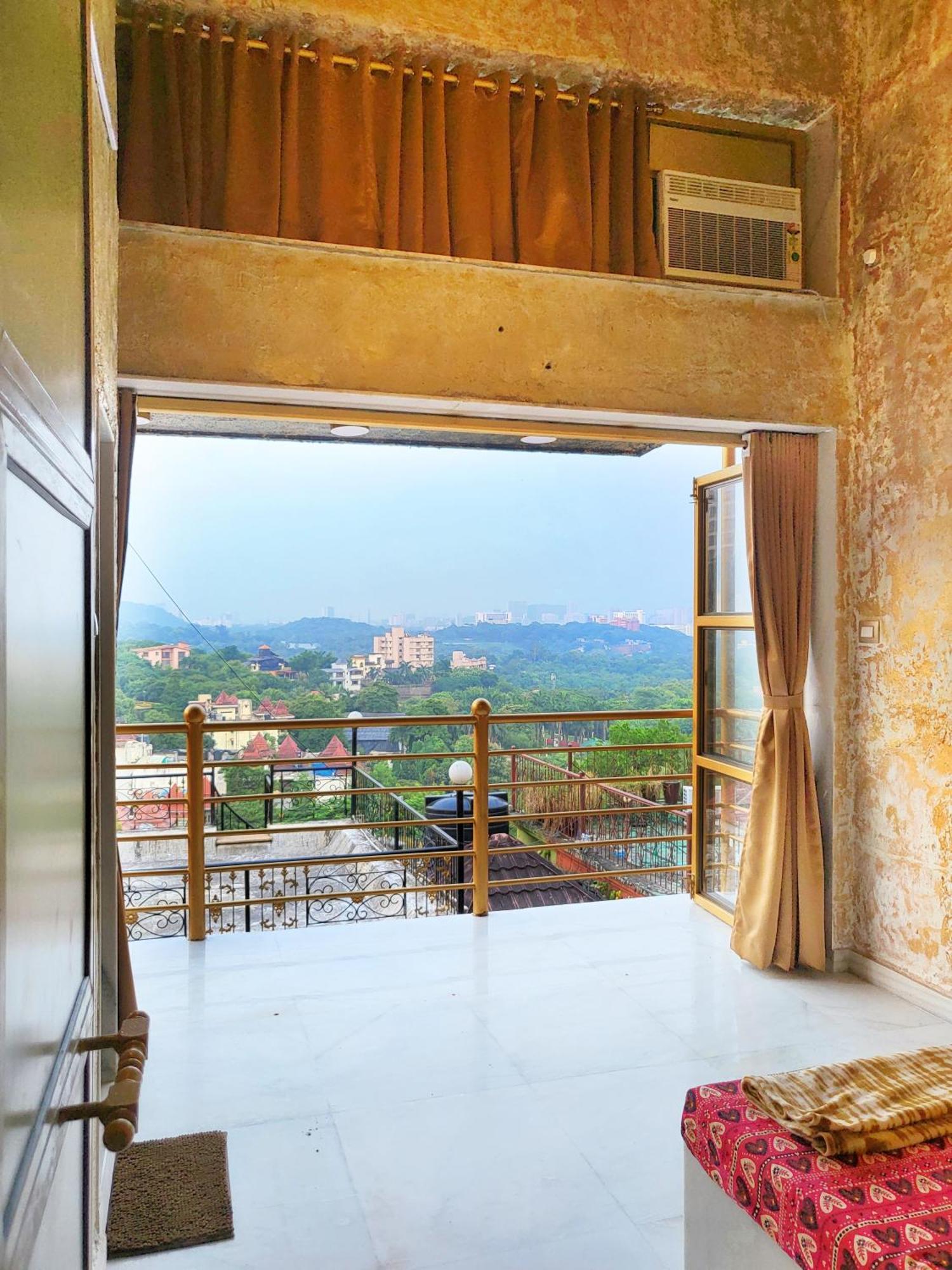 Villa Wadhwani's Haveli In Royal Palms *